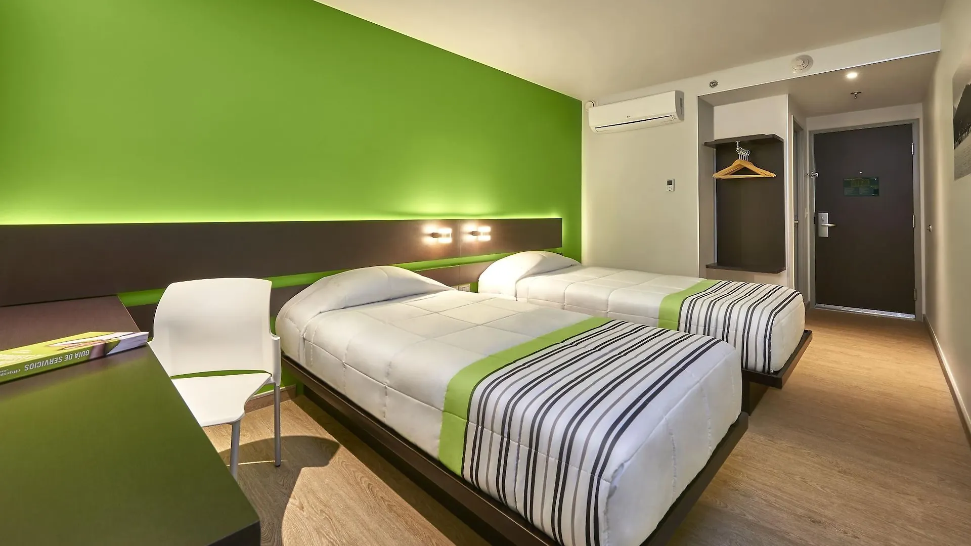 *** Hotel City Express Junior By Marriott Cancún México