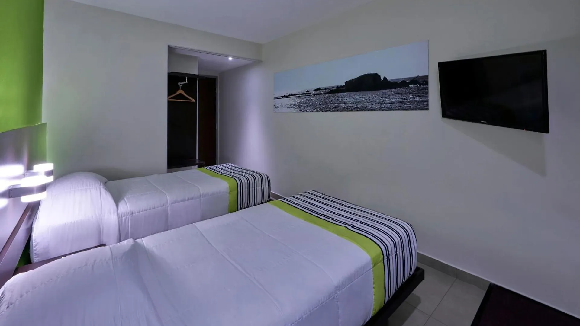 City Express Junior By Marriott Cancún México