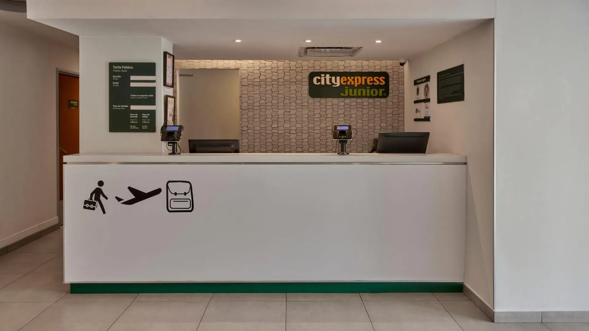 City Express Junior By Marriott Cancún Hotel